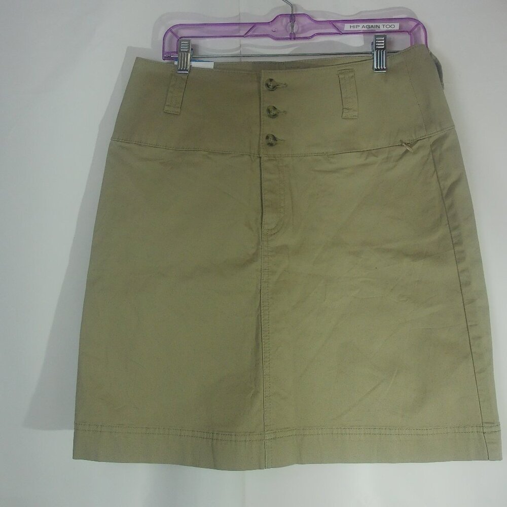 Eastern Mountain Sports Khaki Outdoor Skirt – Women’s Size 8 NWT